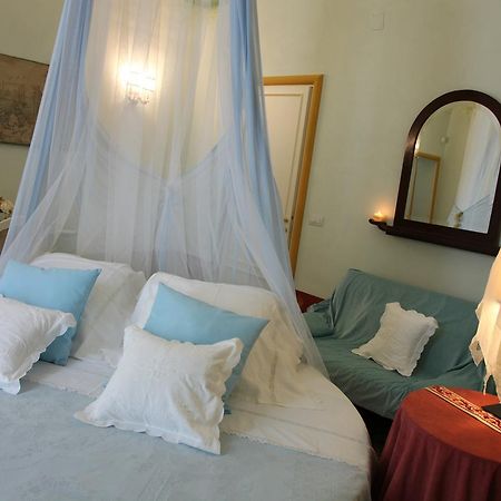 Locus Amoenus Luxury Rooms Corato Exteriör bild
